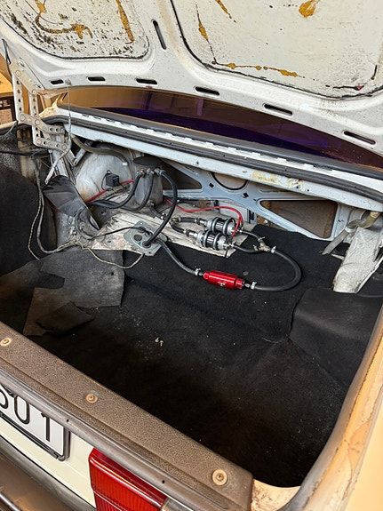 Volvo 240 5 of 5