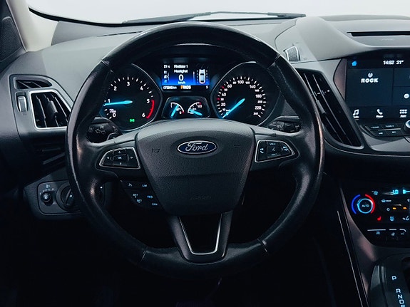 Ford Kuga 19 of 22