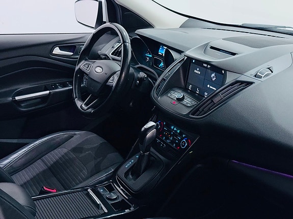 Ford Kuga 4 of 5