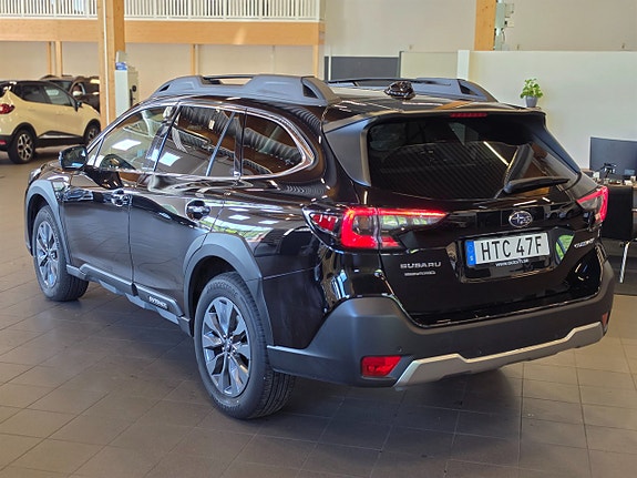 Subaru Outback 4 of 5