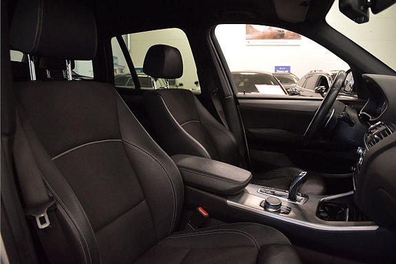 BMW X3 12 of 19