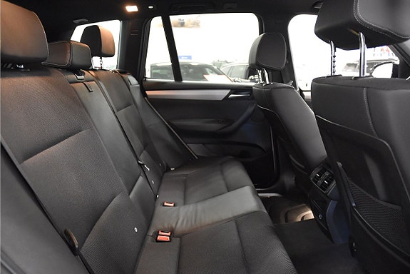 BMW X3 13 of 19