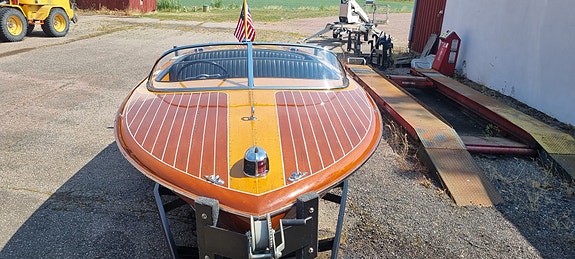Chris craft capri-1957 3 of 5