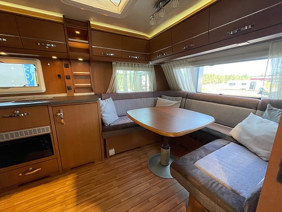 Knaus Sudwind Exlusive / ALDE / 6 bäddar / Dinette / Fint skick 4 of 5