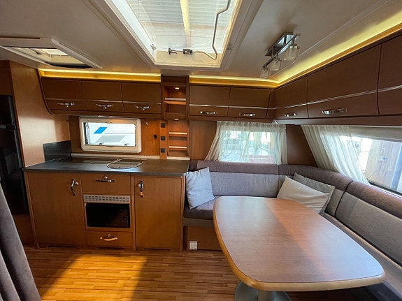 Knaus Sudwind Exlusive / ALDE / 6 bäddar / Dinette / Fint skick 5 of 5