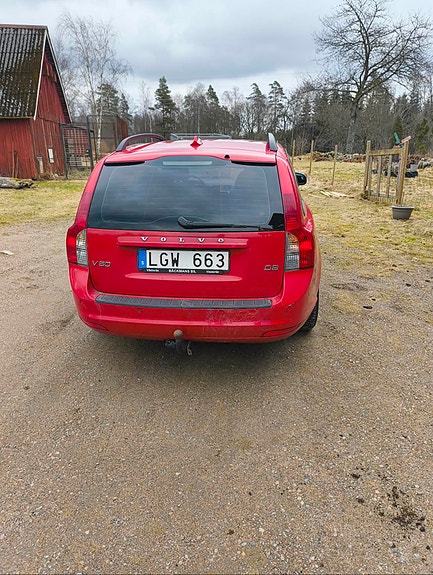 Volvo V50 5 of 5