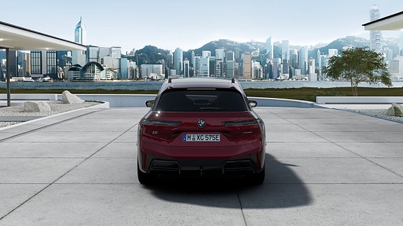 BMW iX 5 of 13