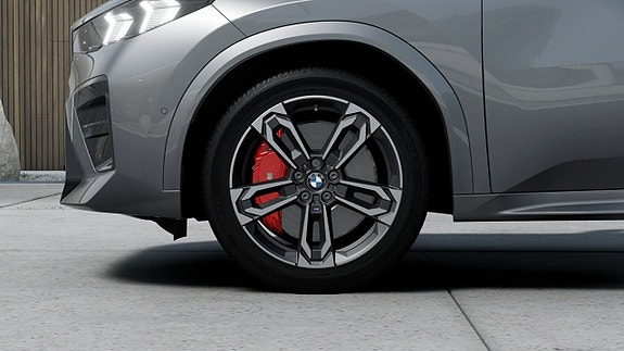 BMW iX2 7 of 13