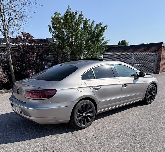 Volkswagen CC 3 of 10