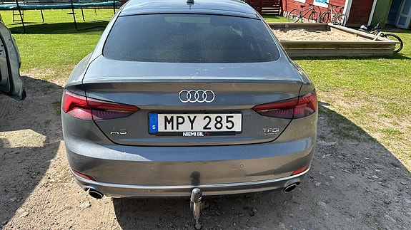 Audi A5 3 of 5
