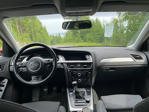 Audi A4 10 of 12