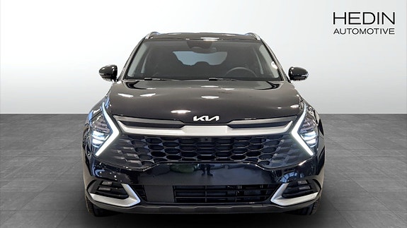 Kia Sportage 2 of 12