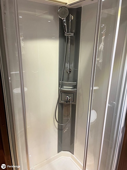 Niesmann ARTO 78 F 17 of 20