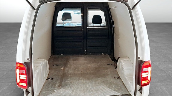 Volkswagen Caddy Maxi 10 of 12