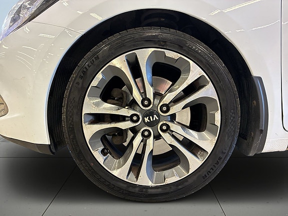 Kia Ceed 14 of 22