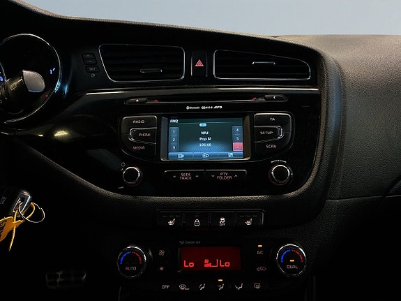 Kia Ceed 15 of 22