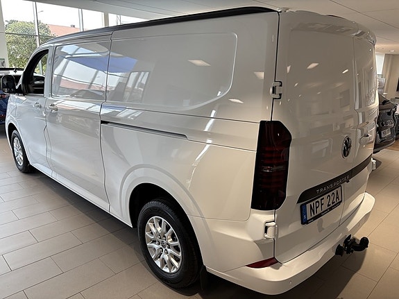 Volkswagen Transporter 4 of 5