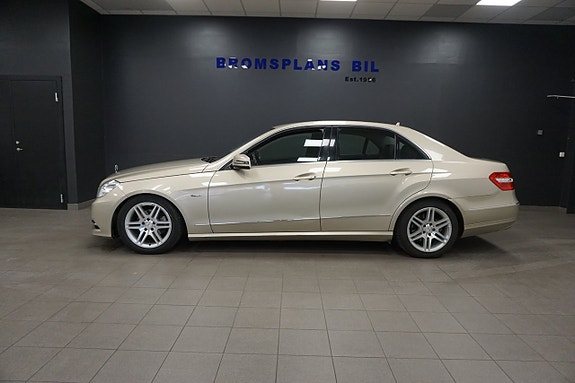 Mercedes-Benz E220