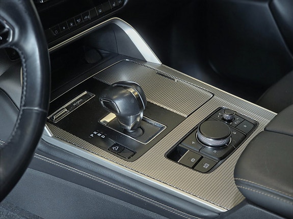 Mazda CX-60 12 of 17