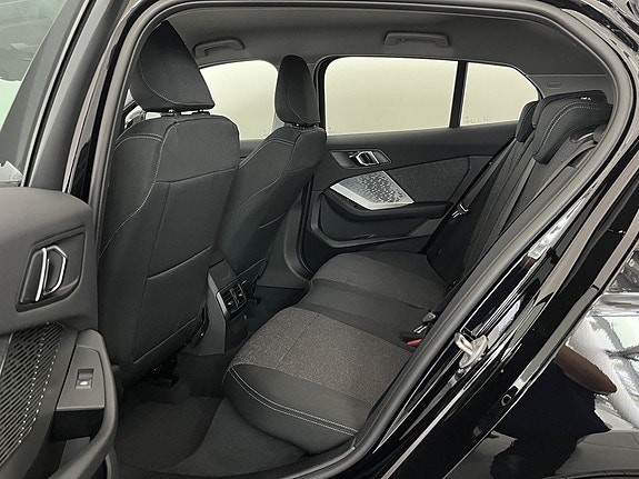 BMW 120 12 of 15