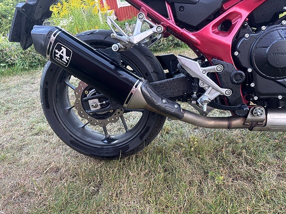 Honda CB750 5 of 5