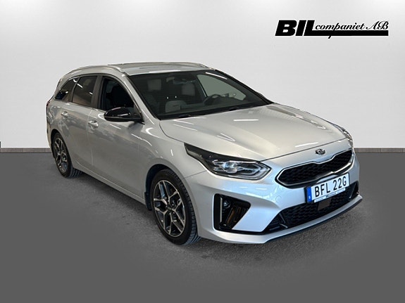 Kia Ceed 3 of 5