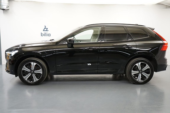 Volvo XC60 2 of 21