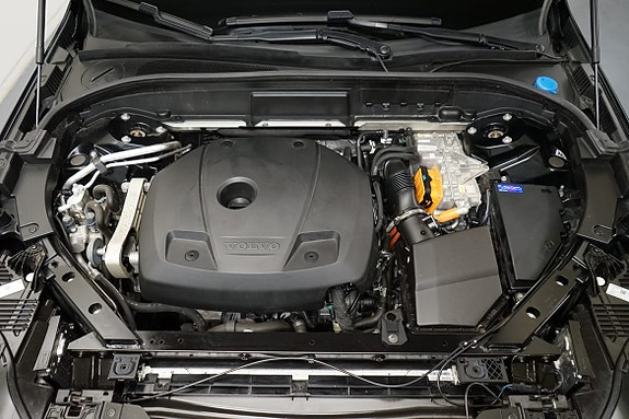 Volvo XC60 10 of 21