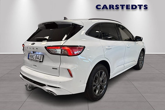 Ford Kuga 3 of 5