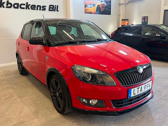 Skoda Fabia 2 of 5