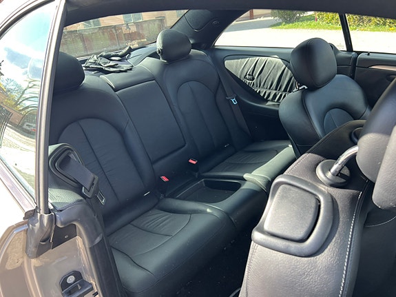 Mercedes-Benz CLK200 7 of 10