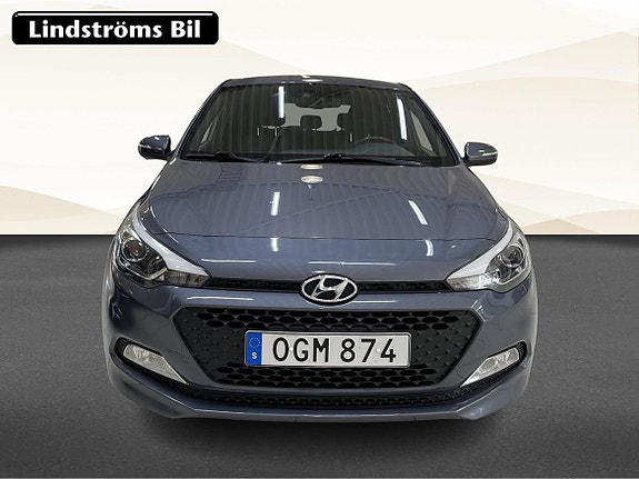 Hyundai i20 8 of 19