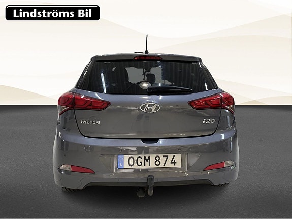 Hyundai i20 7 of 19