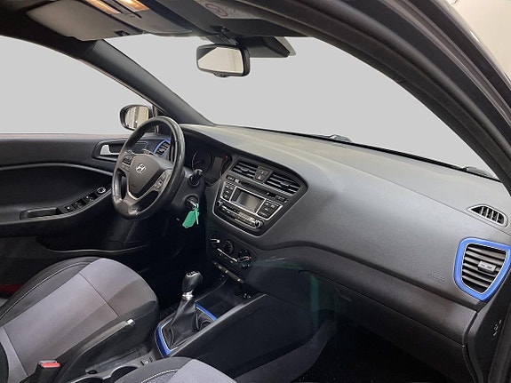 Hyundai i20 9 of 19