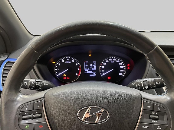 Hyundai i20 14 of 19