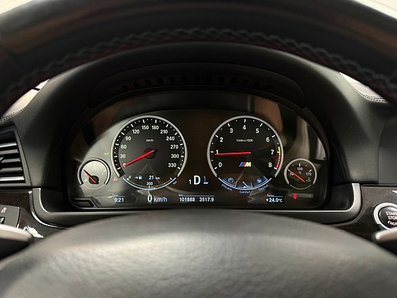 BMW M5 20 of 22