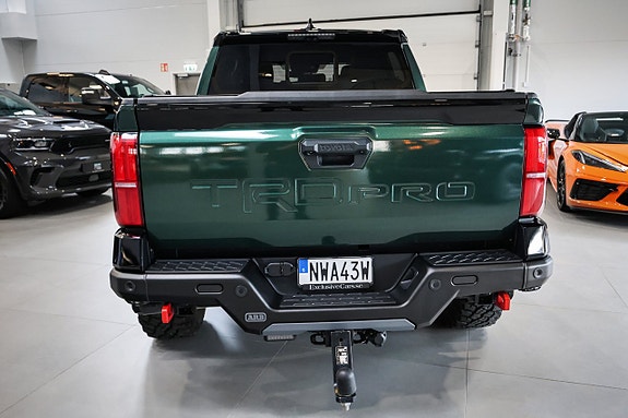Toyota Tacoma 6 of 30