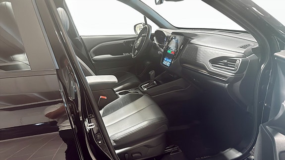 Subaru Forester 3 of 5
