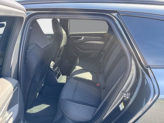 Audi A6 9 of 12