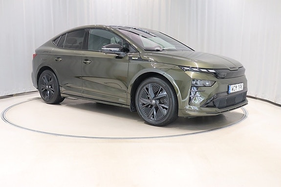 Skoda Enyaq Coupe RS 3 of 5
