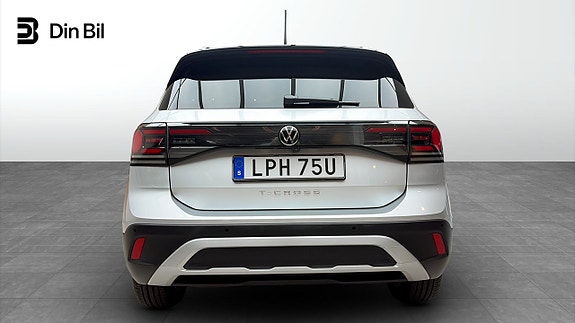 Volkswagen T-Cross 5 of 13