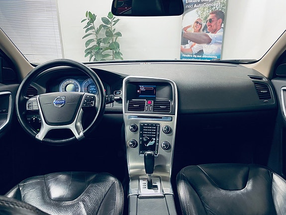 Volvo XC60 5 of 5