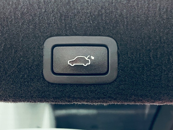 Volvo XC60 13 of 15