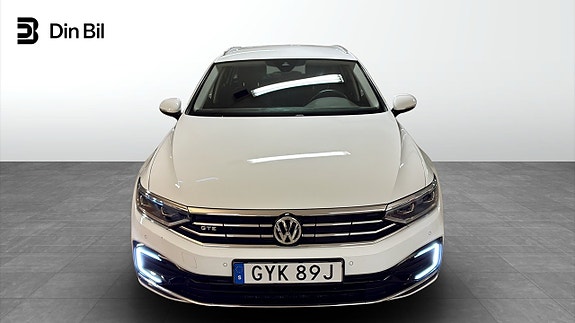 Volkswagen Passat 4 of 5