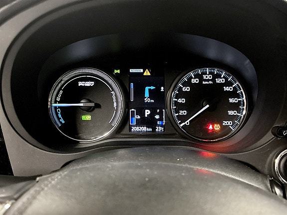Mitsubishi Outlander 8 of 19