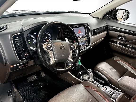 Mitsubishi Outlander 4 of 19