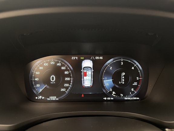 Volvo V60 17 of 30