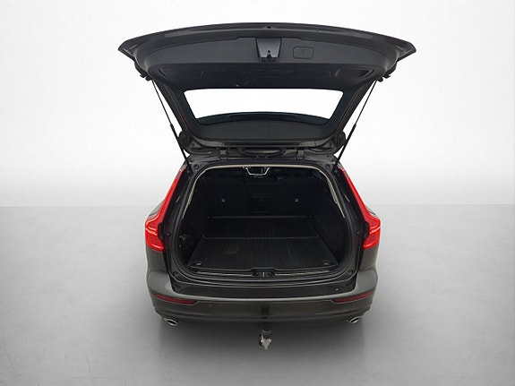 Volvo V60 11 of 30