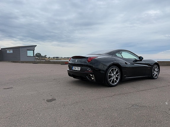 Ferrari California 6 of 15