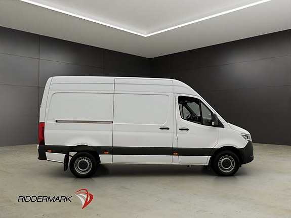 Mercedes-Benz Sprinter 317 2 of 5